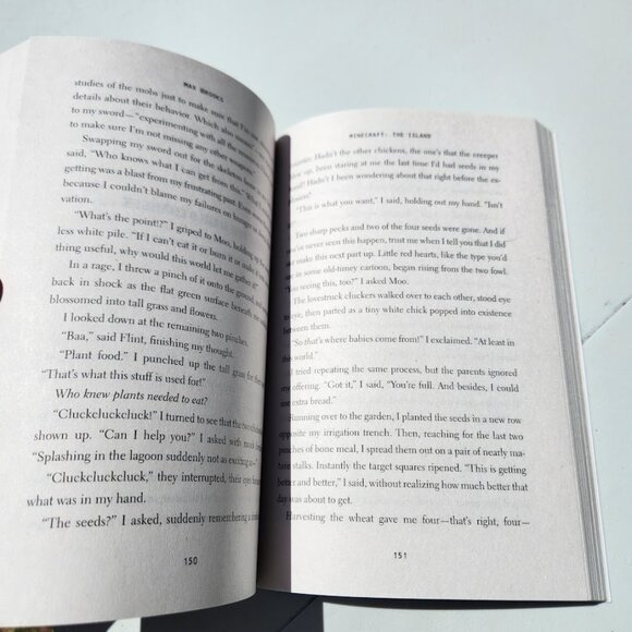 Minecraft The Island An Official Minecraft Novel Book By Max Brooks Paperback Pa - Picture 4 of 7